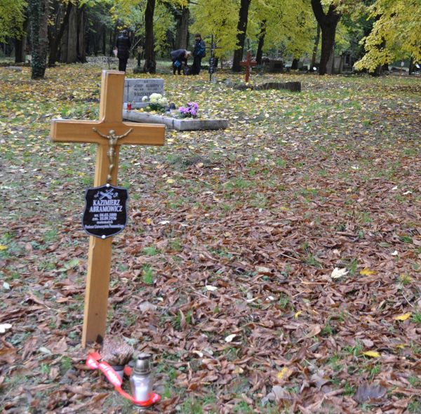 Grób profesora w 2023 roku